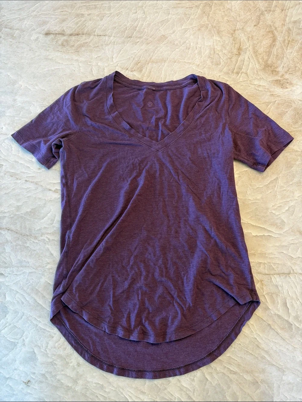 lululemon athletica Purple V-Neck Short Sleeve Tee